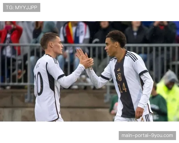 专访穆西亚拉：谈论在拜仁的角色变化与国家队目标